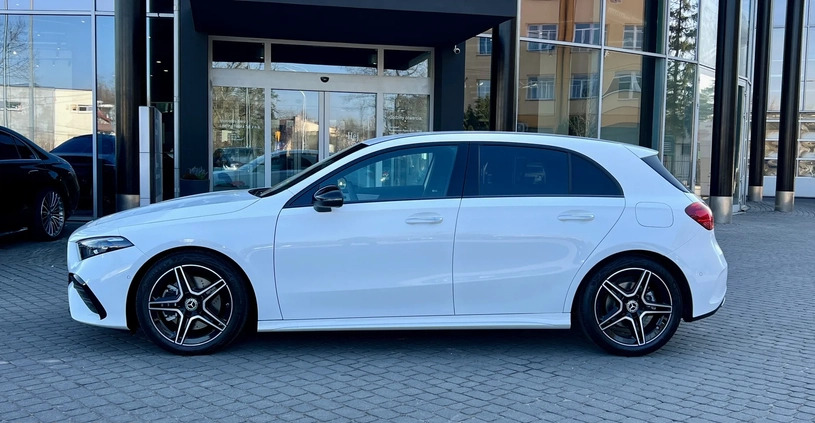 Mercedes-Benz Klasa A cena 185900 przebieg: 5000, rok produkcji 2023 z Warszawa małe 172